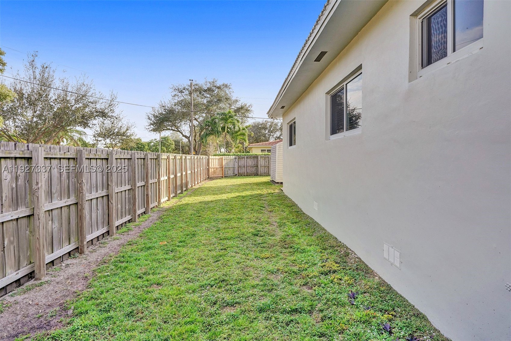 1102 Meadowlark Ave, Miami Springs FL 33166