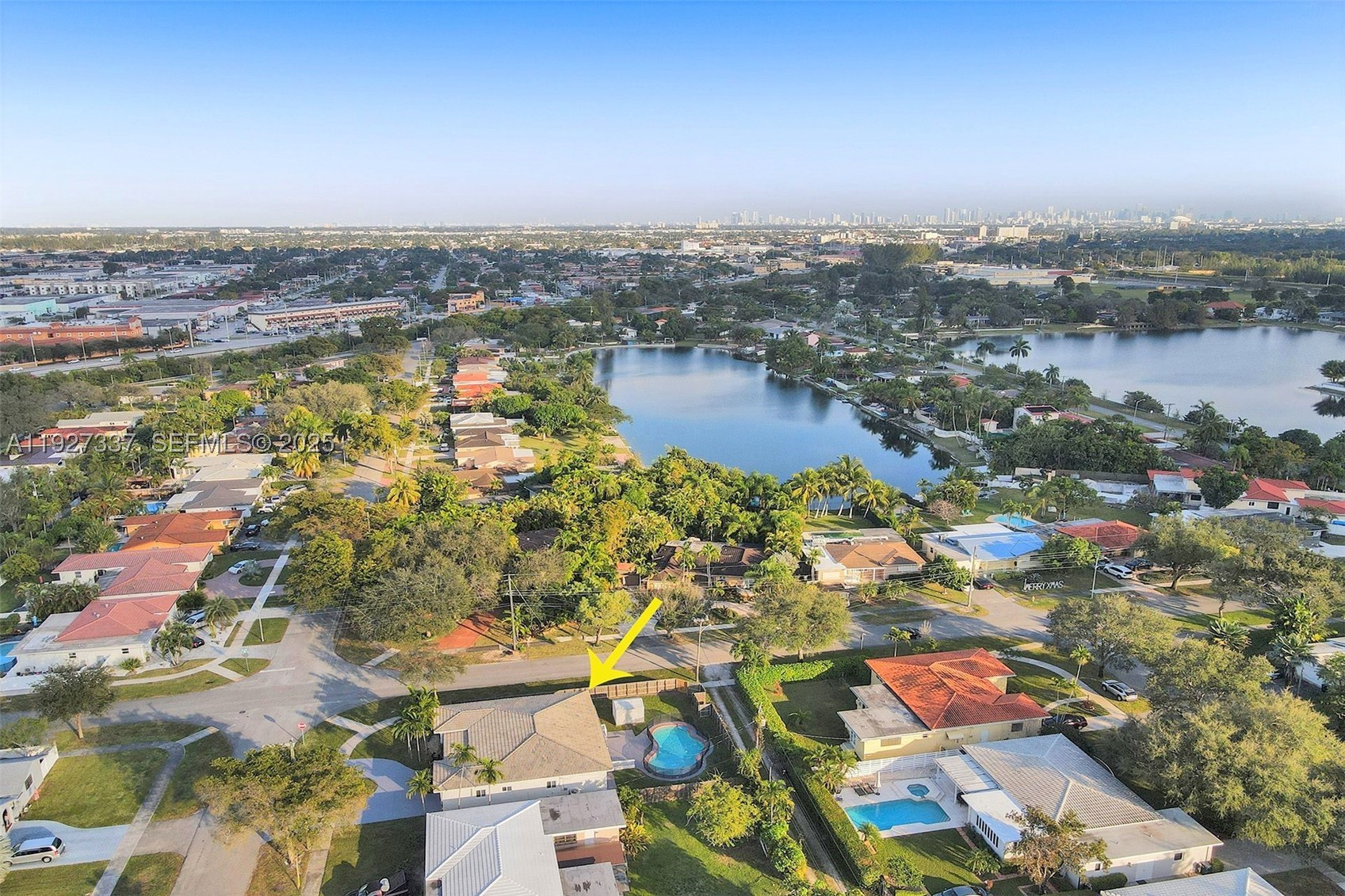 1102 Meadowlark Ave, Miami Springs FL 33166