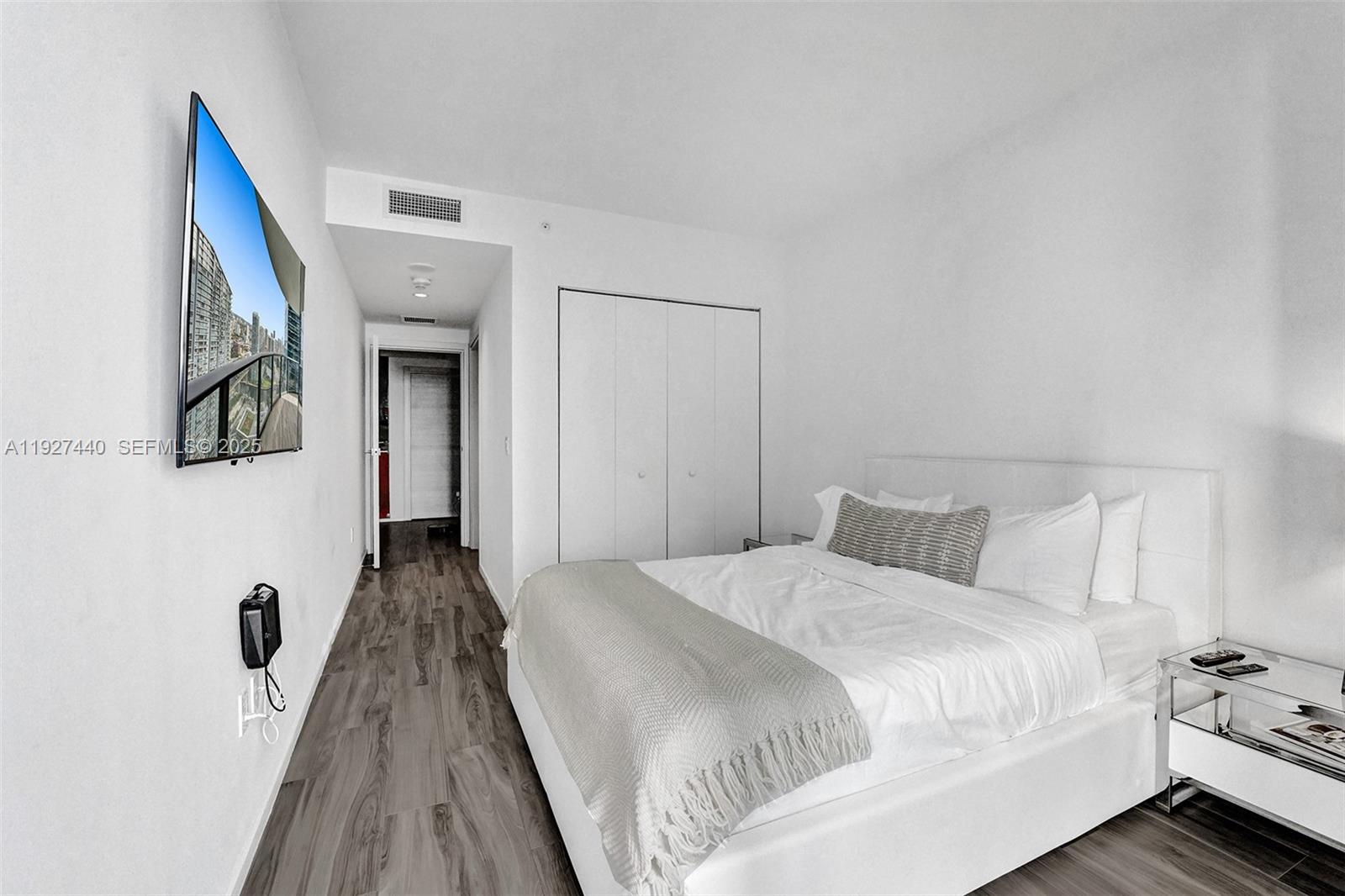 801 S Miami Ave #4209, Miami FL 33130