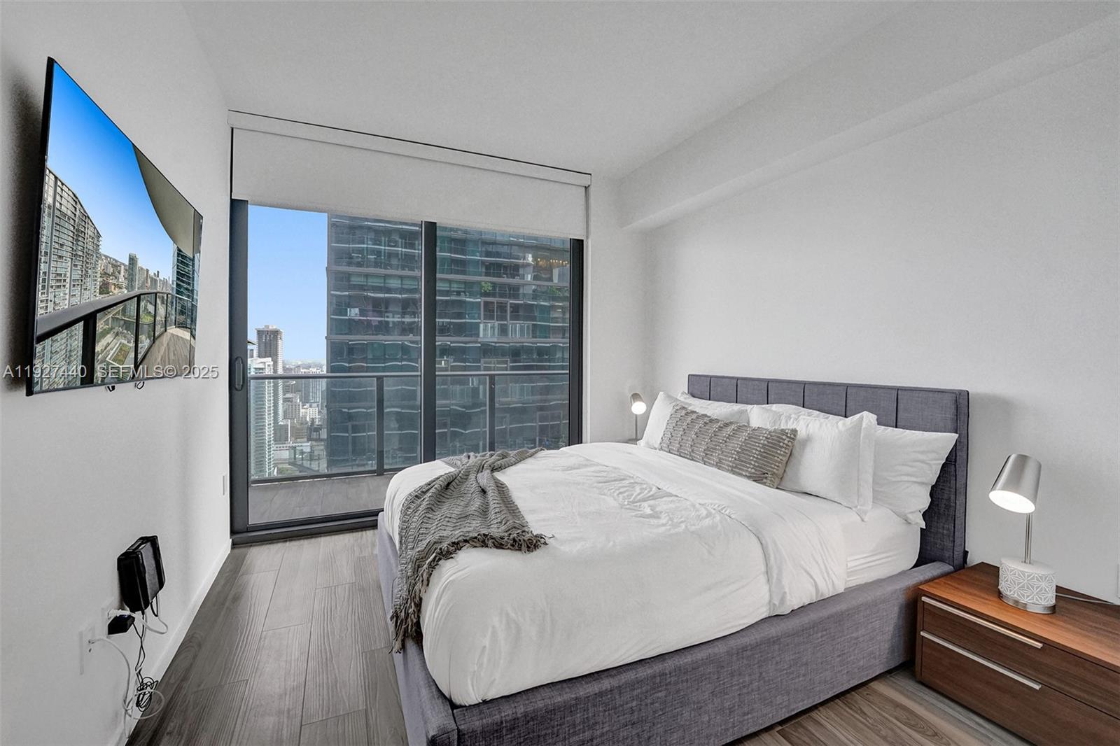 801 S Miami Ave #4209, Miami FL 33130