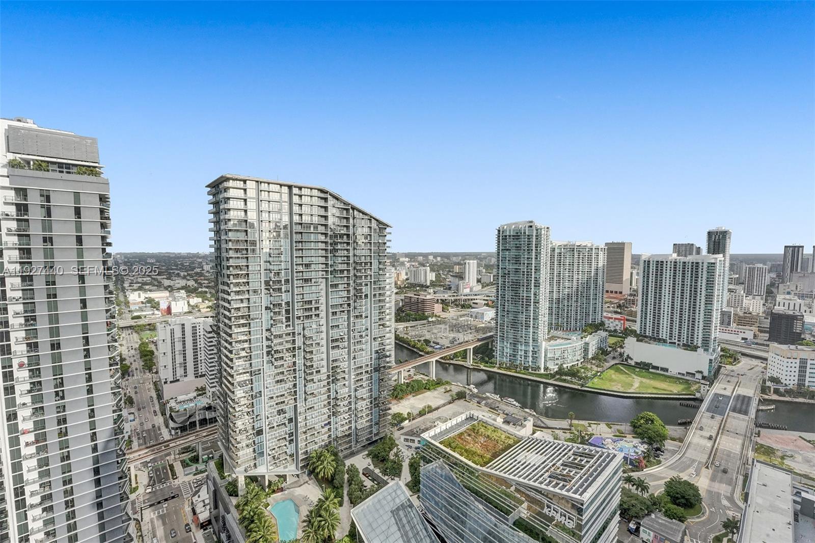 801 S Miami Ave #4209, Miami FL 33130
