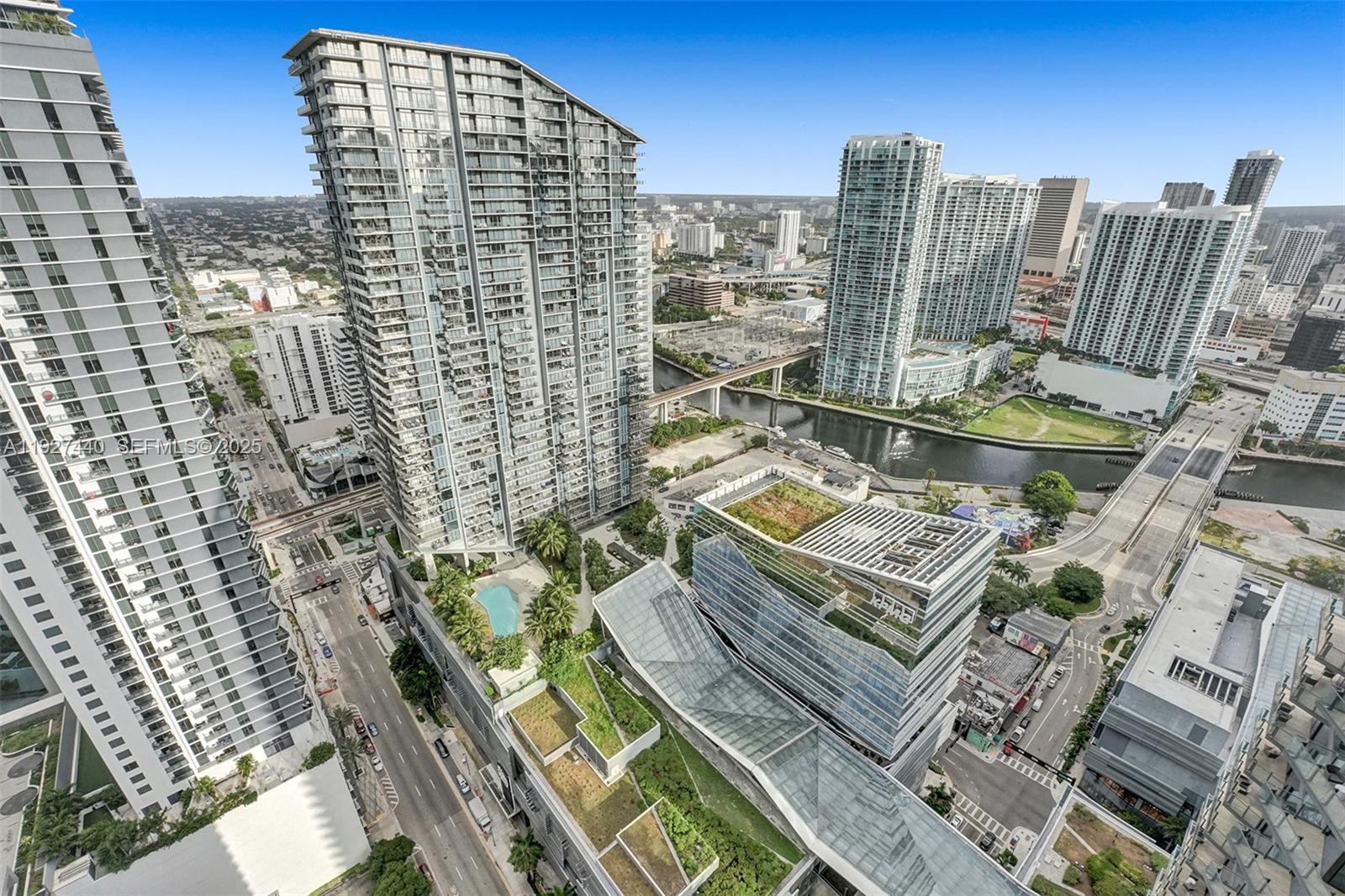 801 S Miami Ave #4209, Miami FL 33130
