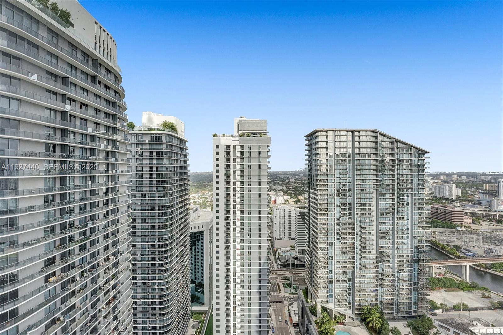 801 S Miami Ave #4209, Miami FL 33130