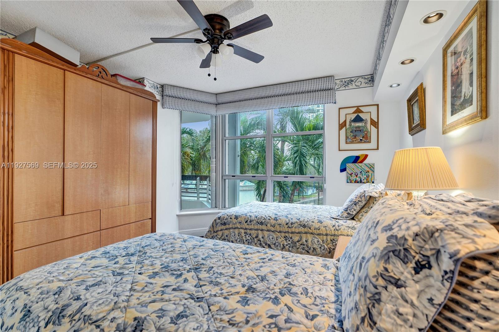3600 Mystic Pointe Dr #311, Aventura FL 33180