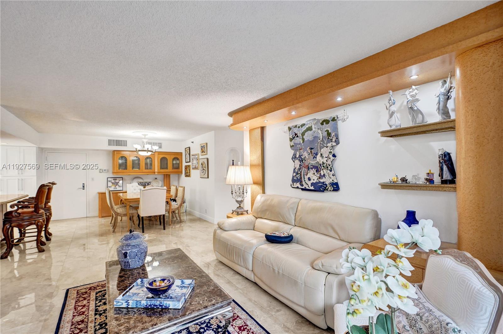 3600 Mystic Pointe Dr #311, Aventura FL 33180