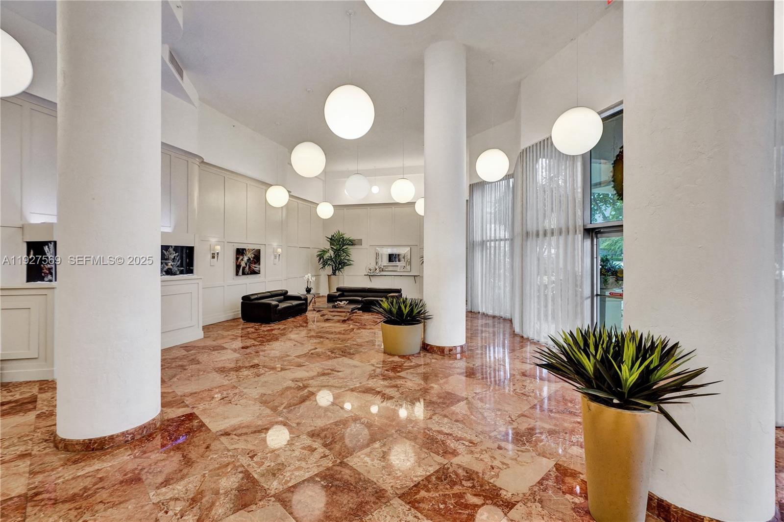 3600 Mystic Pointe Dr #311, Aventura FL 33180