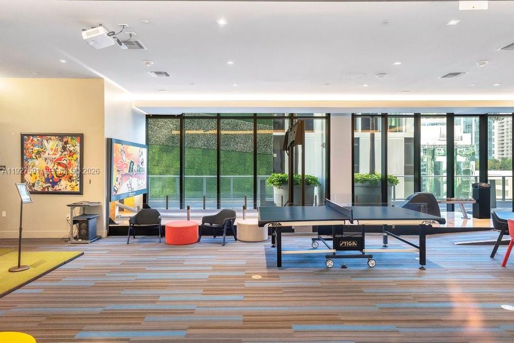1010 Brickell Ave #1810, Miami FL 33131