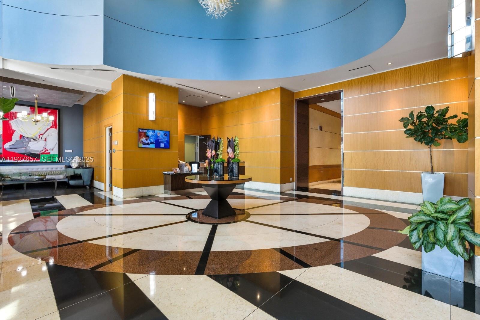 244 Biscayne Blvd #4404, Miami FL 33132