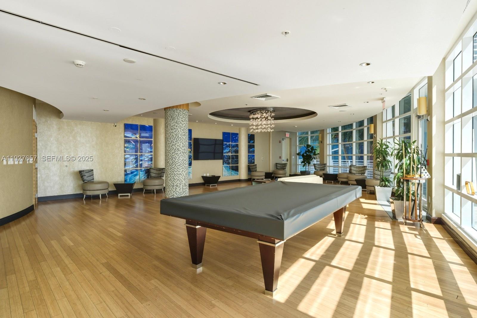 244 Biscayne Blvd #4404, Miami FL 33132