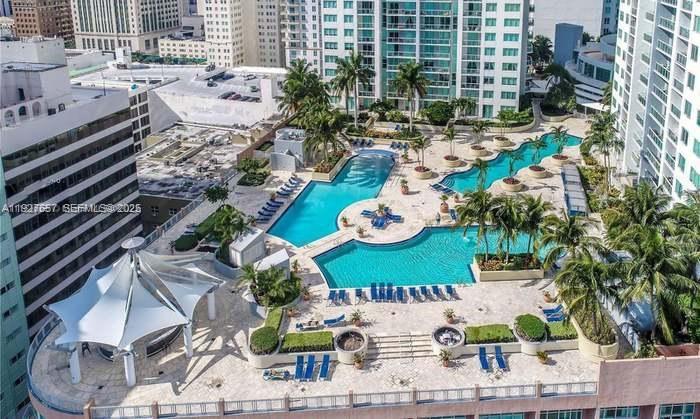 244 Biscayne Blvd #4404, Miami FL 33132