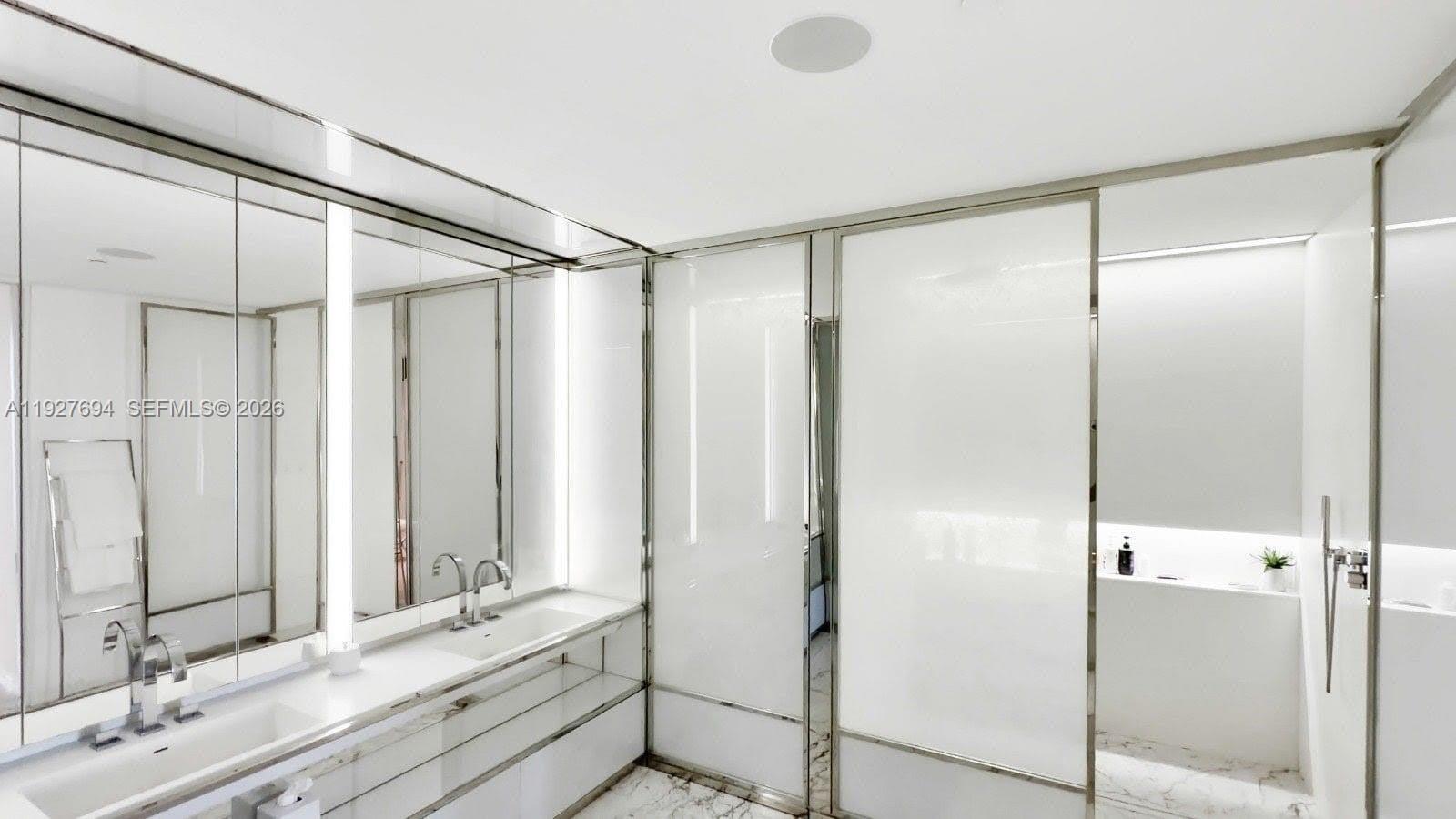 3315 Collins Avenue #10A, Miami Beach FL 33140