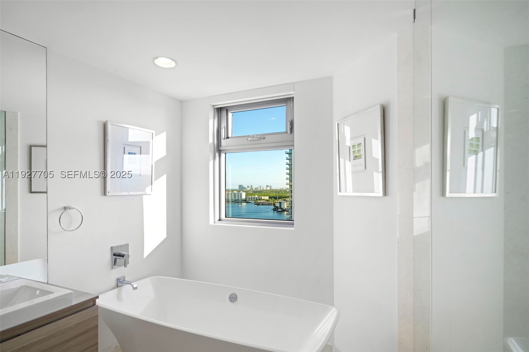 17301 Biscayne Blvd #1803, North Miami Beach FL 33160
