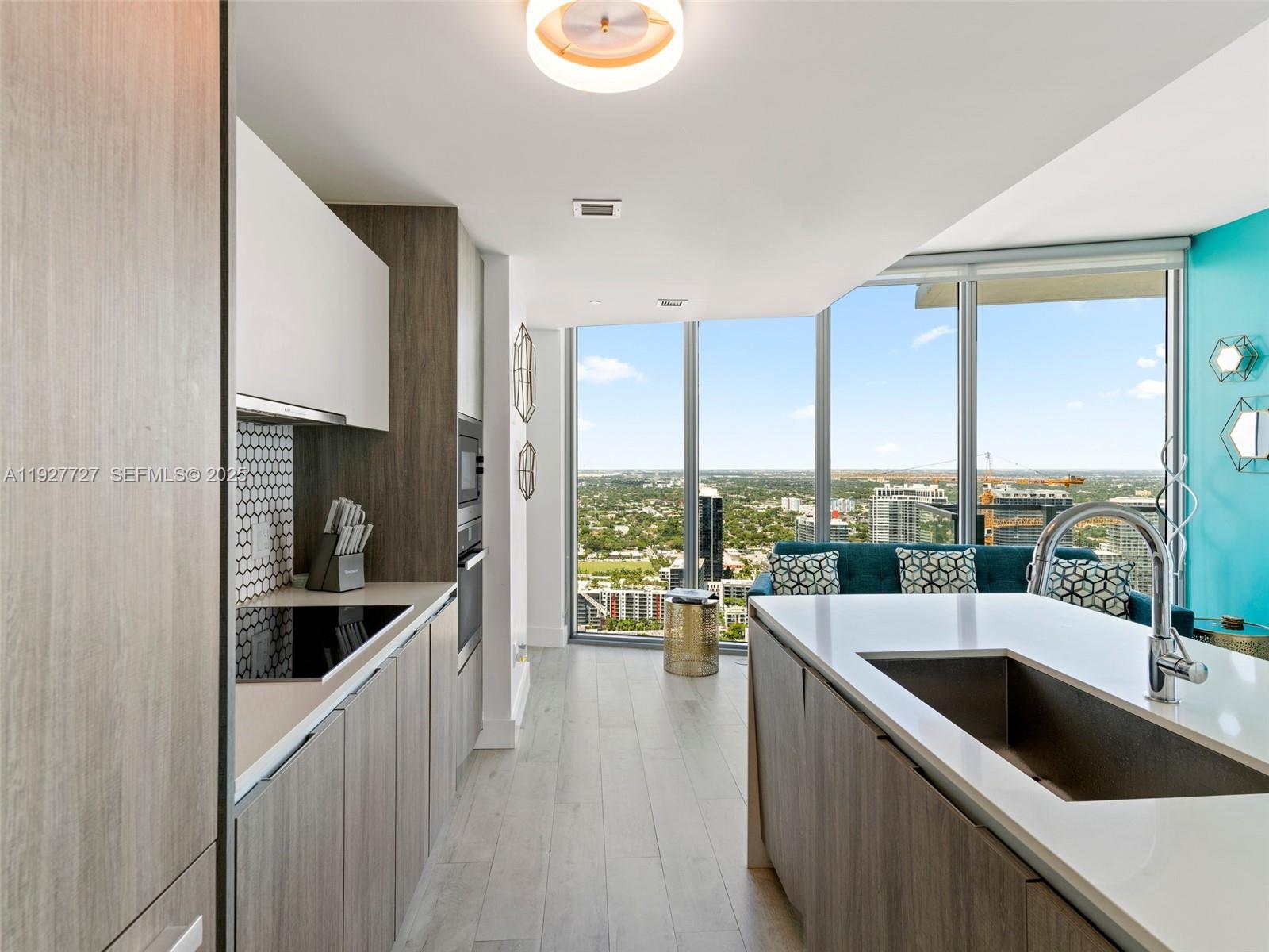 2900 NE 7th Ave #4301, Miami FL 33137