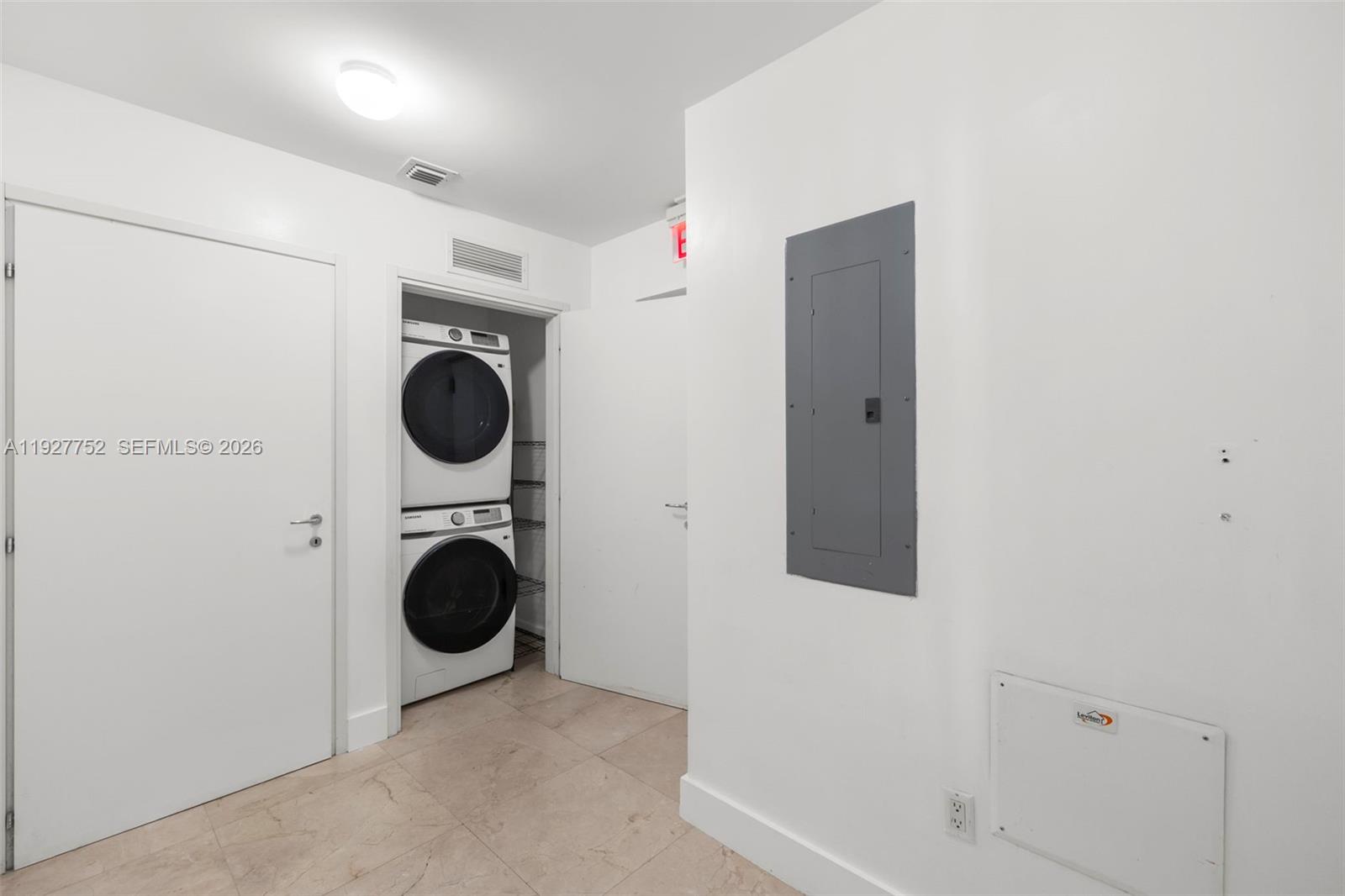 50 S Pointe Dr #1107, Miami Beach FL 33139