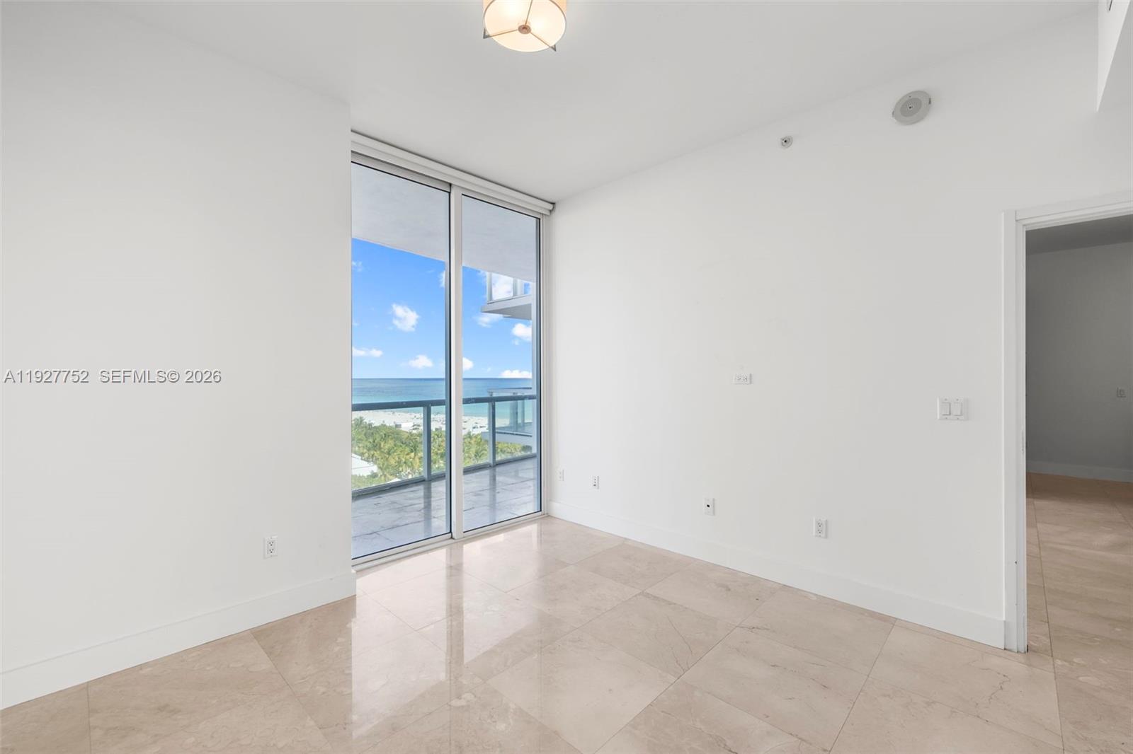 50 S Pointe Dr #1107, Miami Beach FL 33139