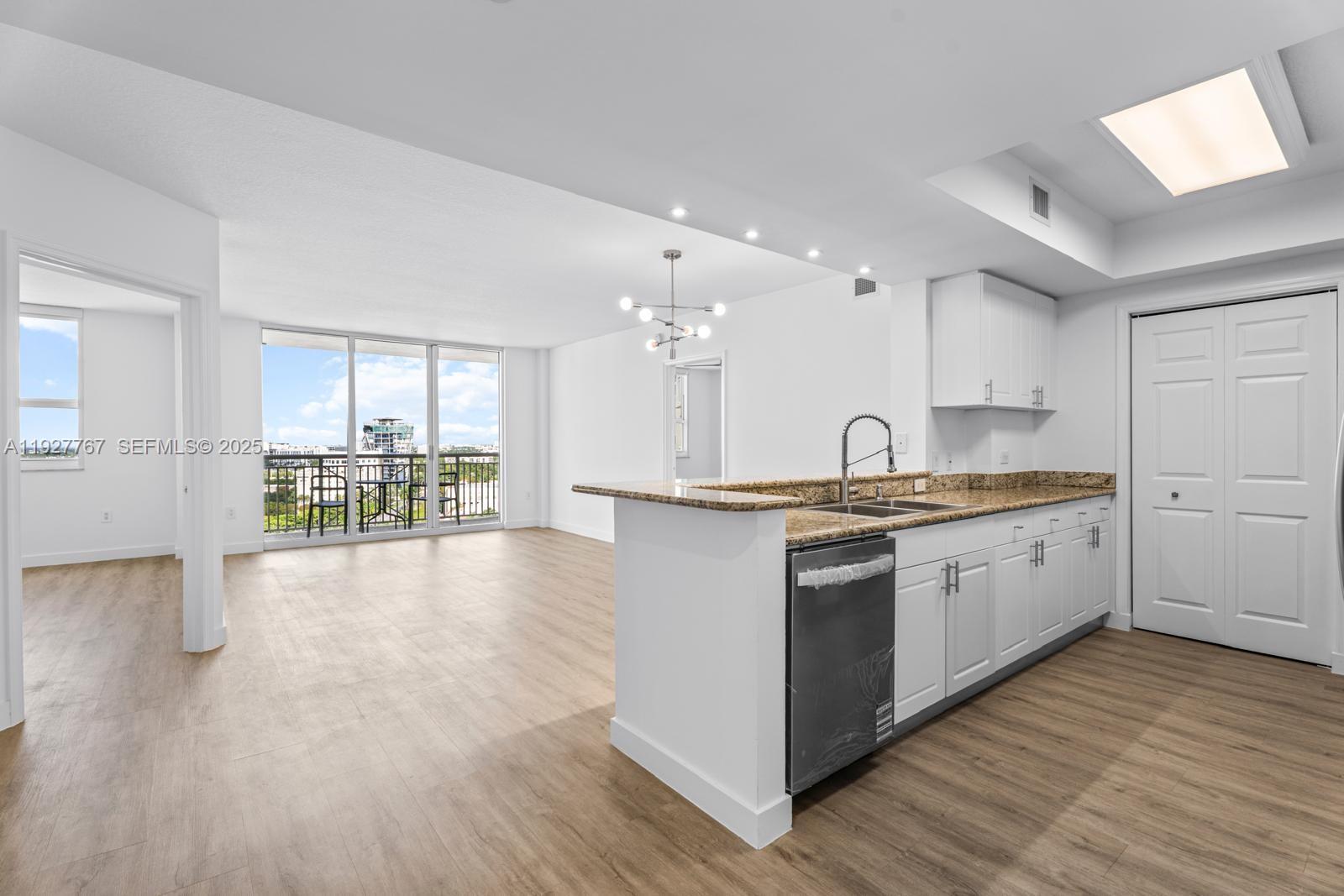 19501 W Country Club Dr #1710, Aventura FL 33180