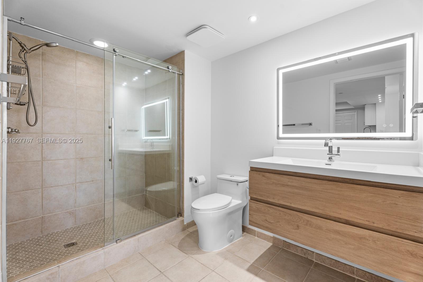 19501 W Country Club Dr #1710, Aventura FL 33180