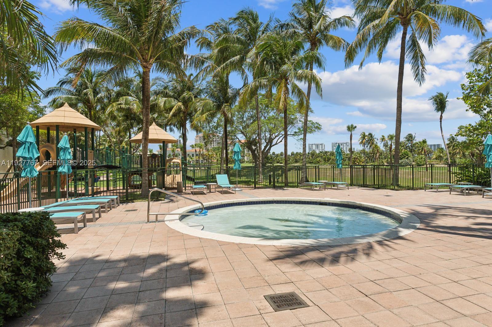 19501 W Country Club Dr #1710, Aventura FL 33180