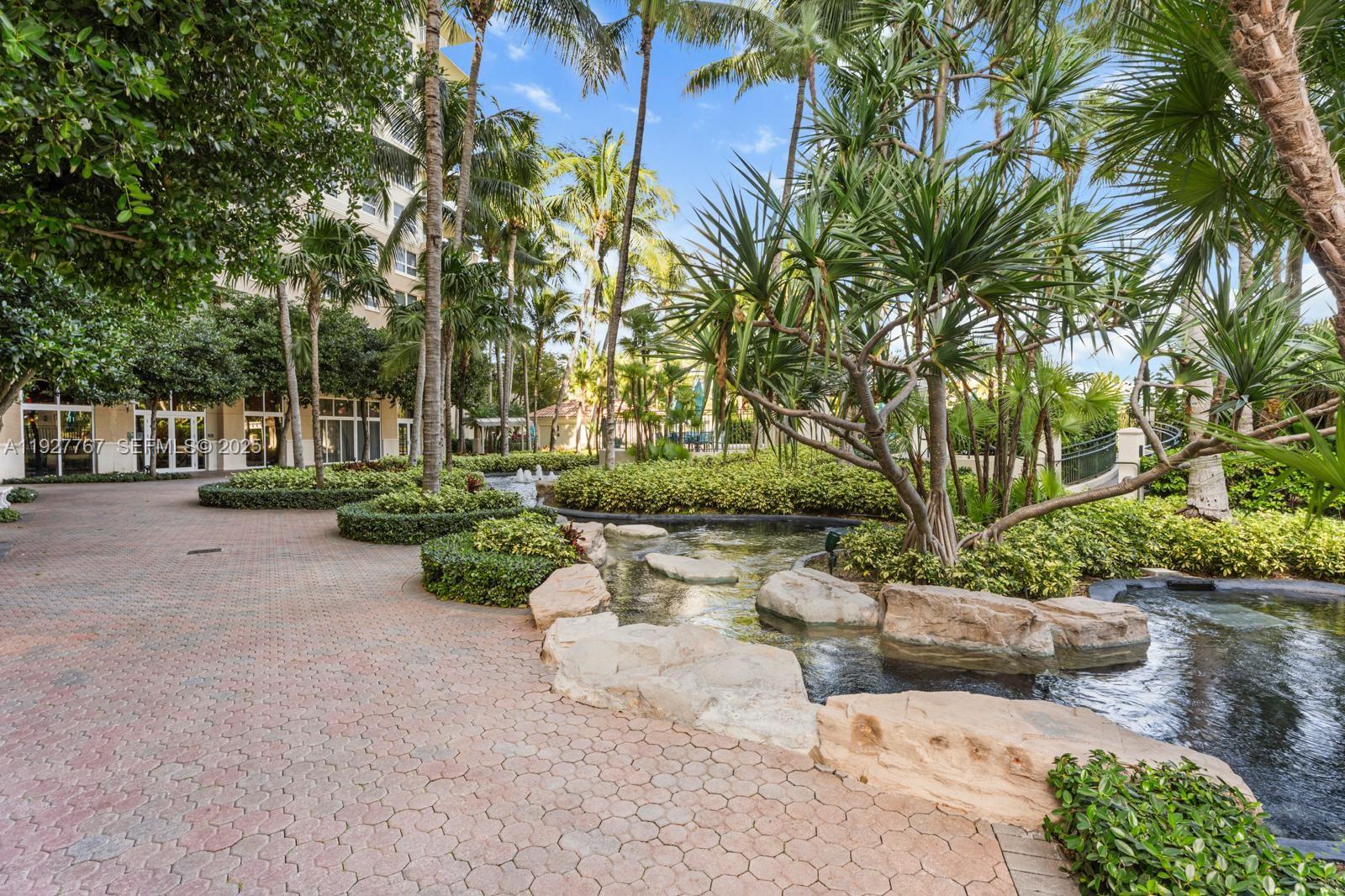 19501 W Country Club Dr #1710, Aventura FL 33180