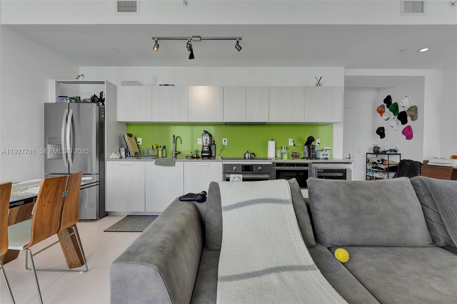 501 NE 31 #4305, Miami FL 33137