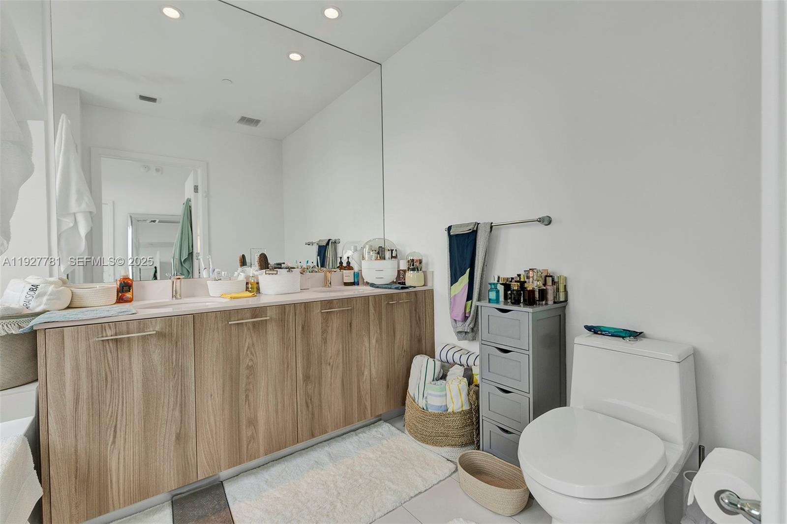 501 NE 31 #4305, Miami FL 33137