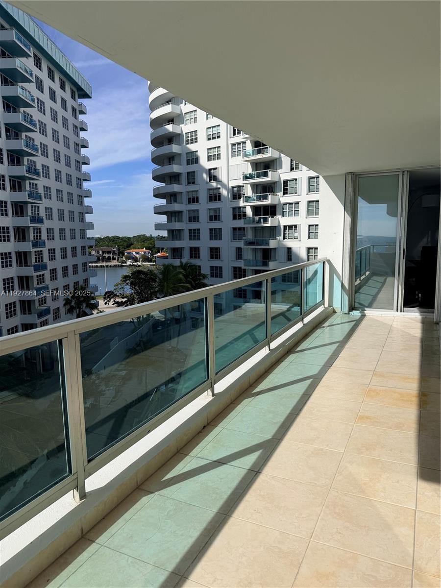 5151 Collins Ave #730 + DEN, Miami Beach FL 33140