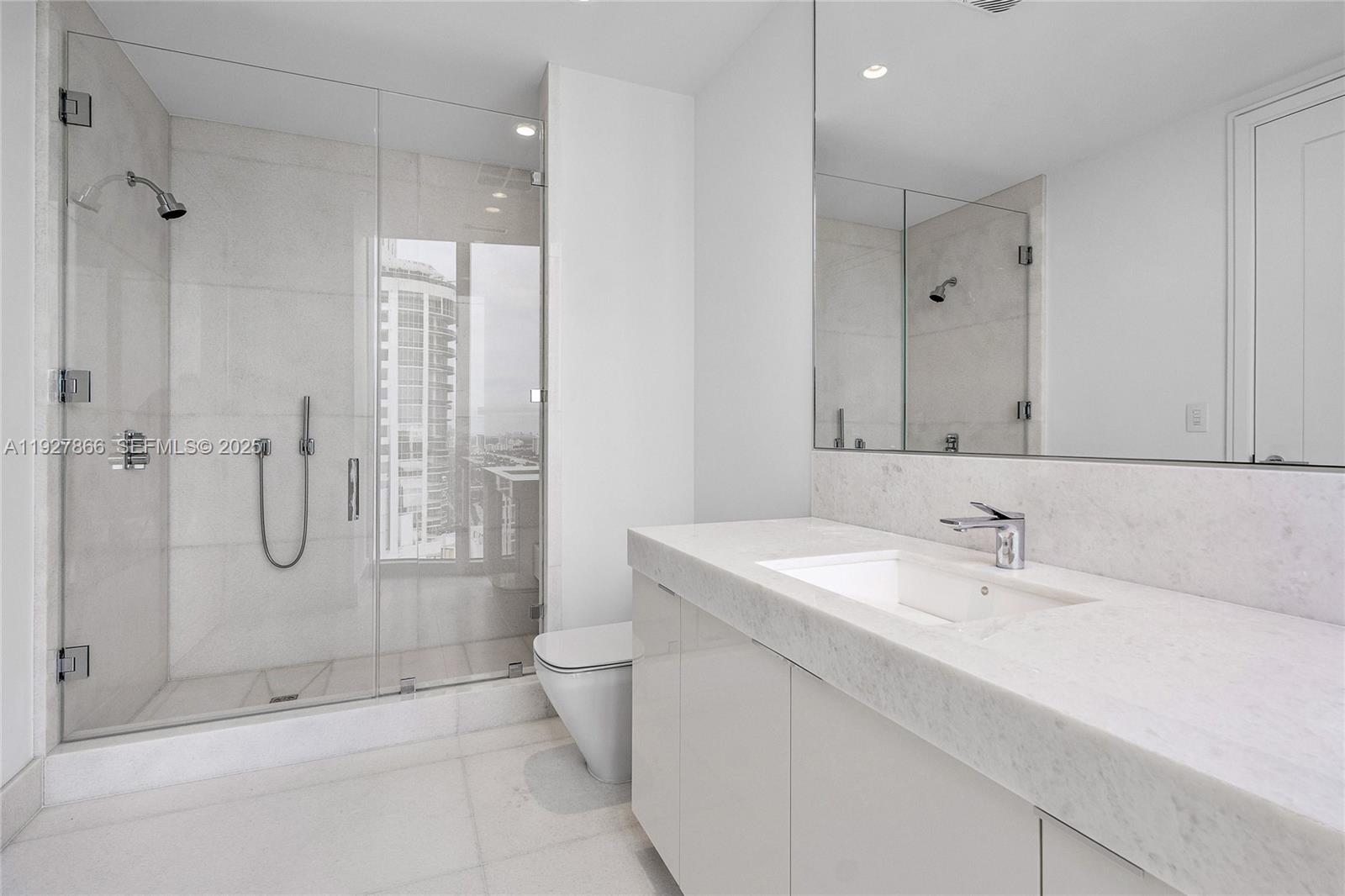 17975 Collins Ave #N-3502, Sunny Isles Beach FL 33160
