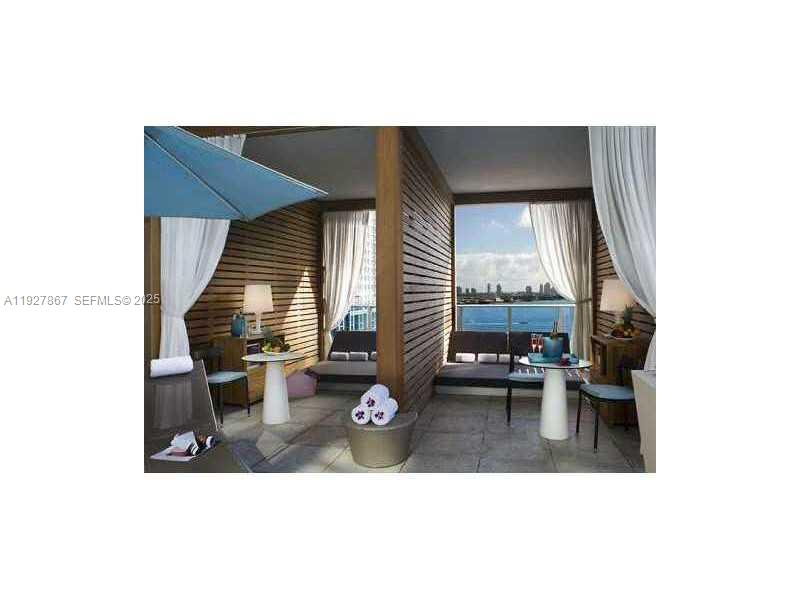 200 BISCAYNE BLVD WAY #4310, Miami FL 33131