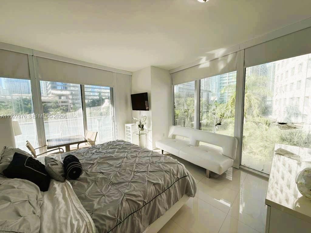 495 Brickell Ave #511, Miami FL 33131