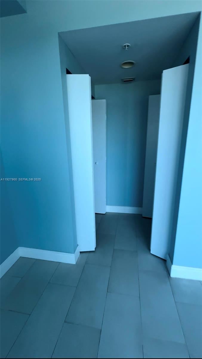 60 SW 13th St #1219, Miami FL 33130
