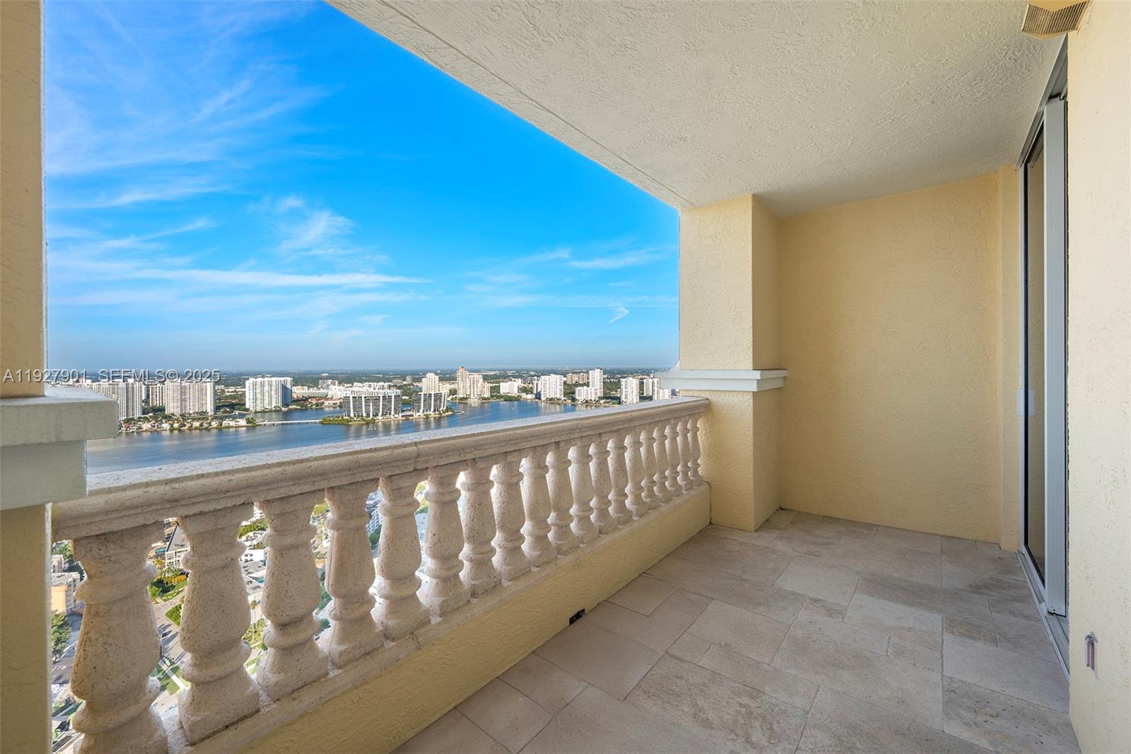 17875 Collins Ave #4303, Sunny Isles Beach FL 33160