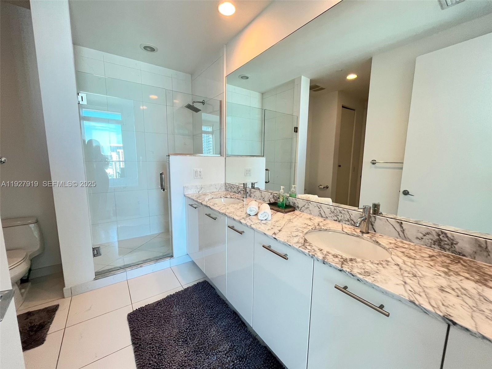 55 SE 6th St #4103, Miami FL 33131
