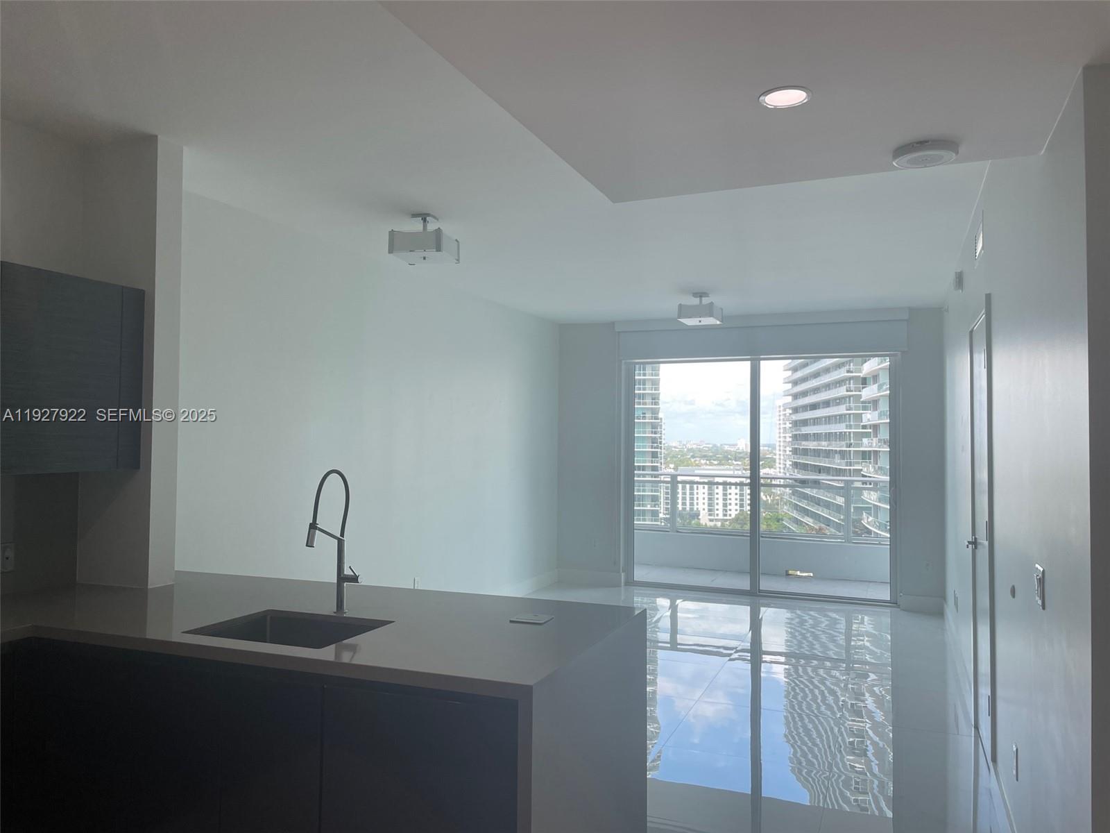 1080 Brickell Ave #1607, Miami FL 33131