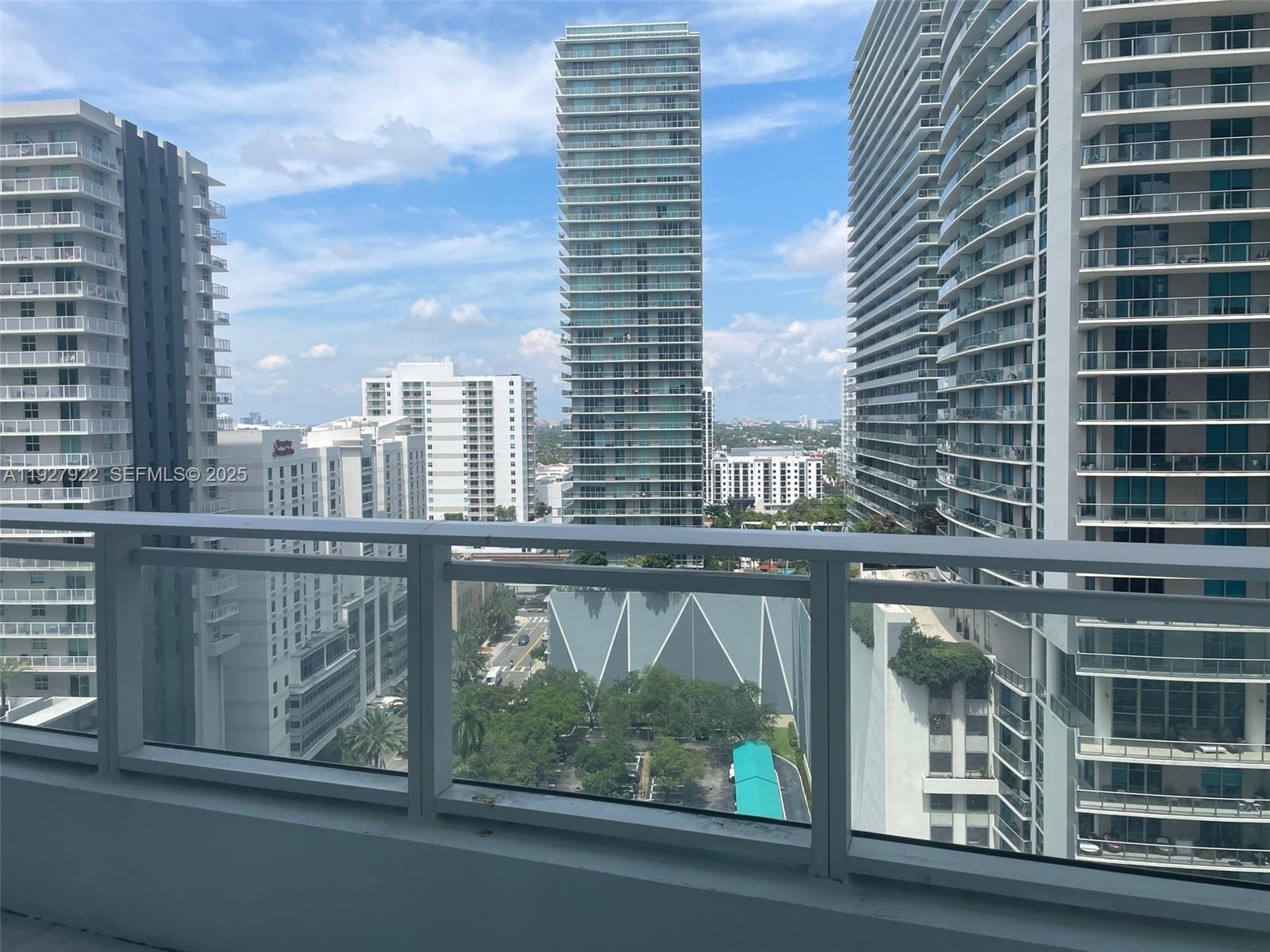 1080 Brickell Ave #1607, Miami FL 33131
