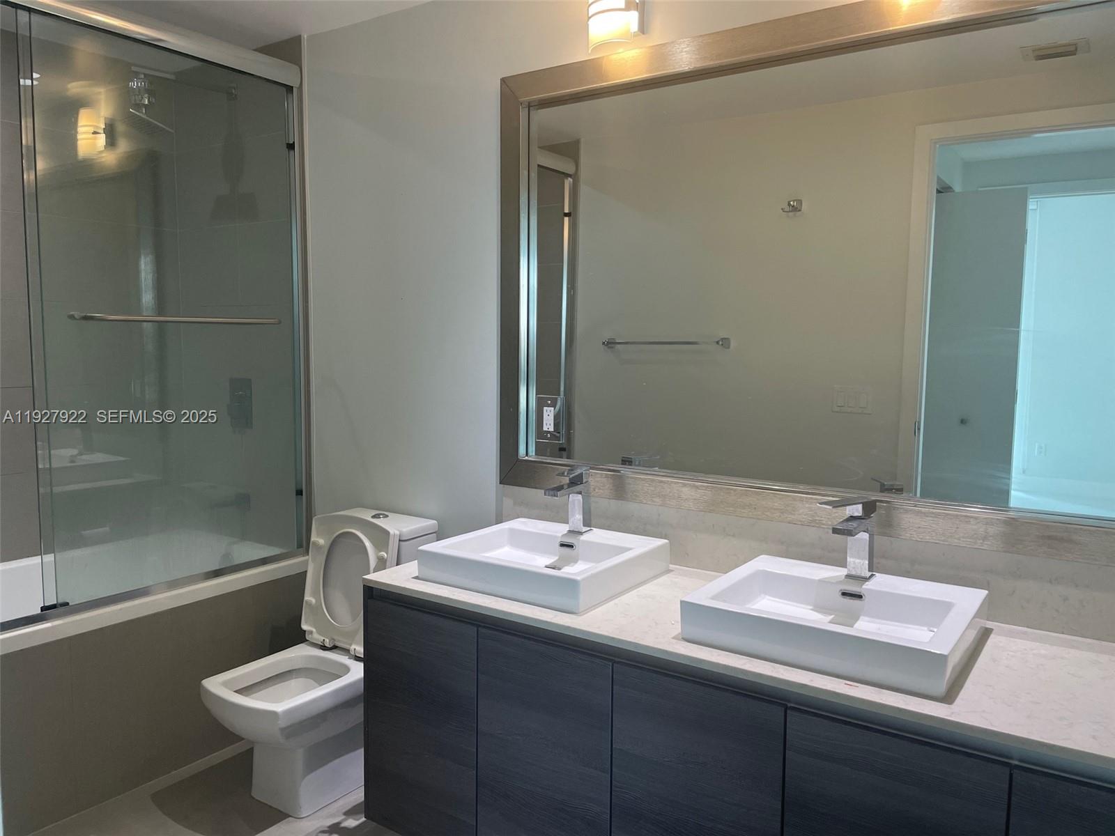 1080 Brickell Ave #1607, Miami FL 33131