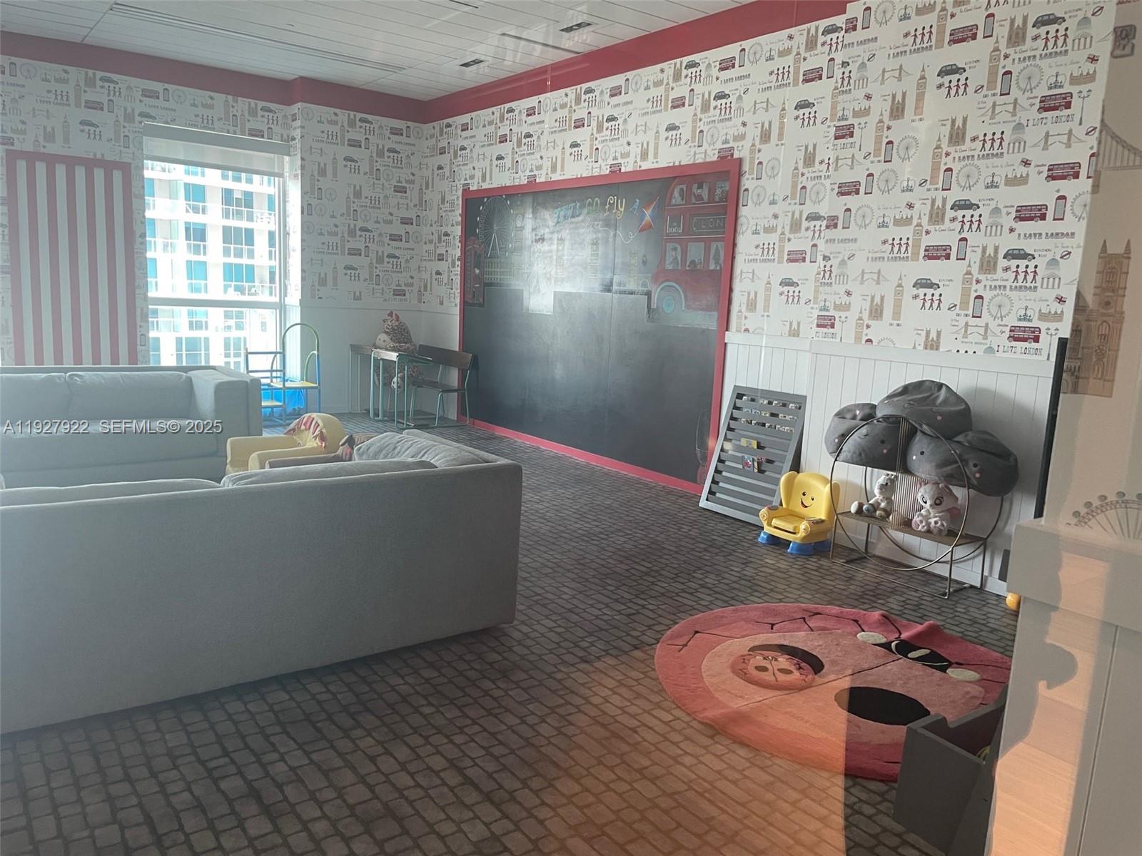 1080 Brickell Ave #1607, Miami FL 33131
