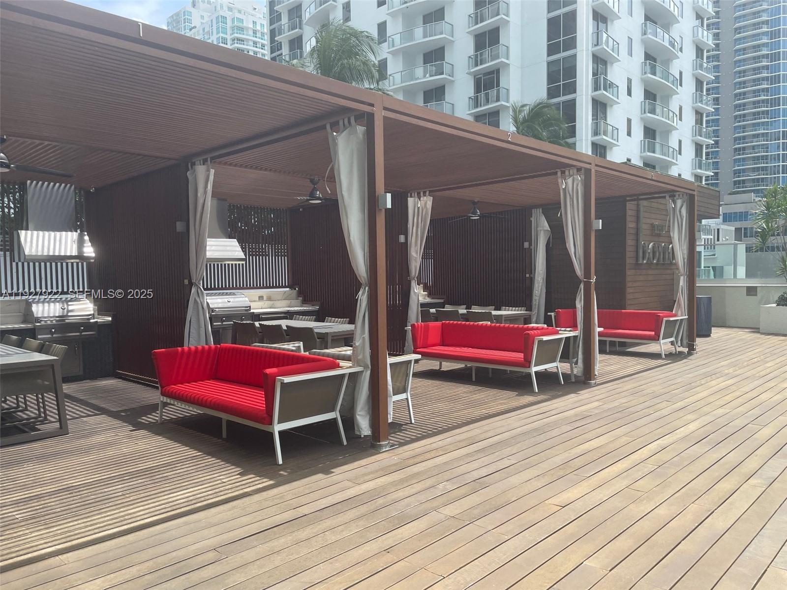 1080 Brickell Ave #1607, Miami FL 33131