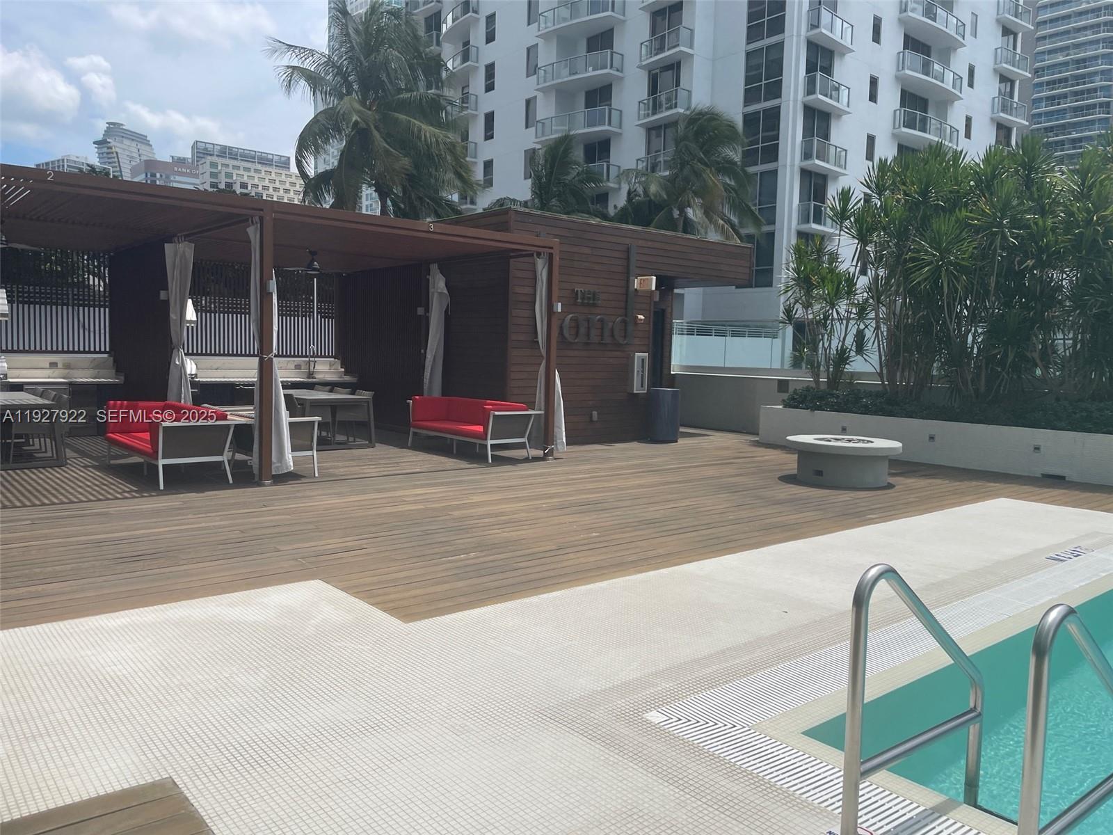 1080 Brickell Ave #1607, Miami FL 33131