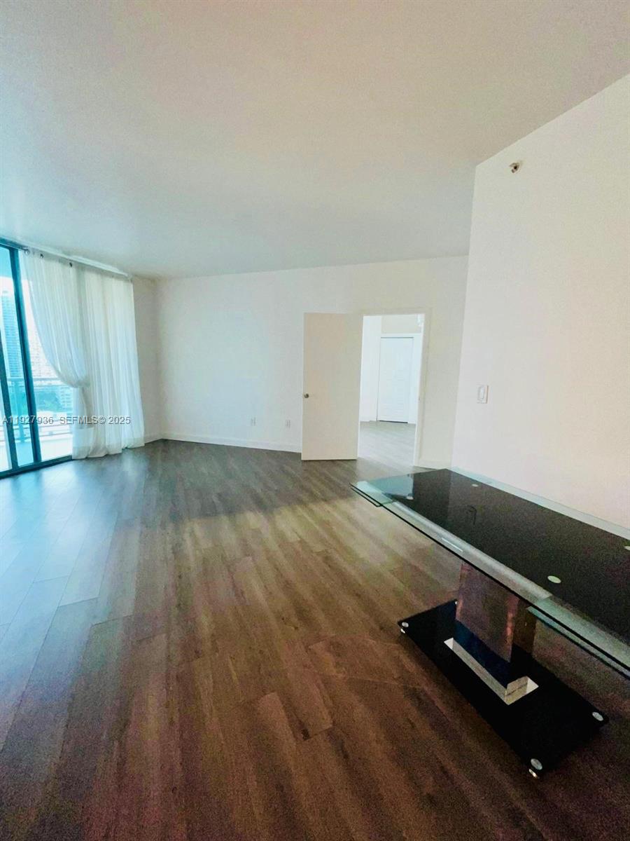350 S Miami Ave #2814, Miami FL 33130