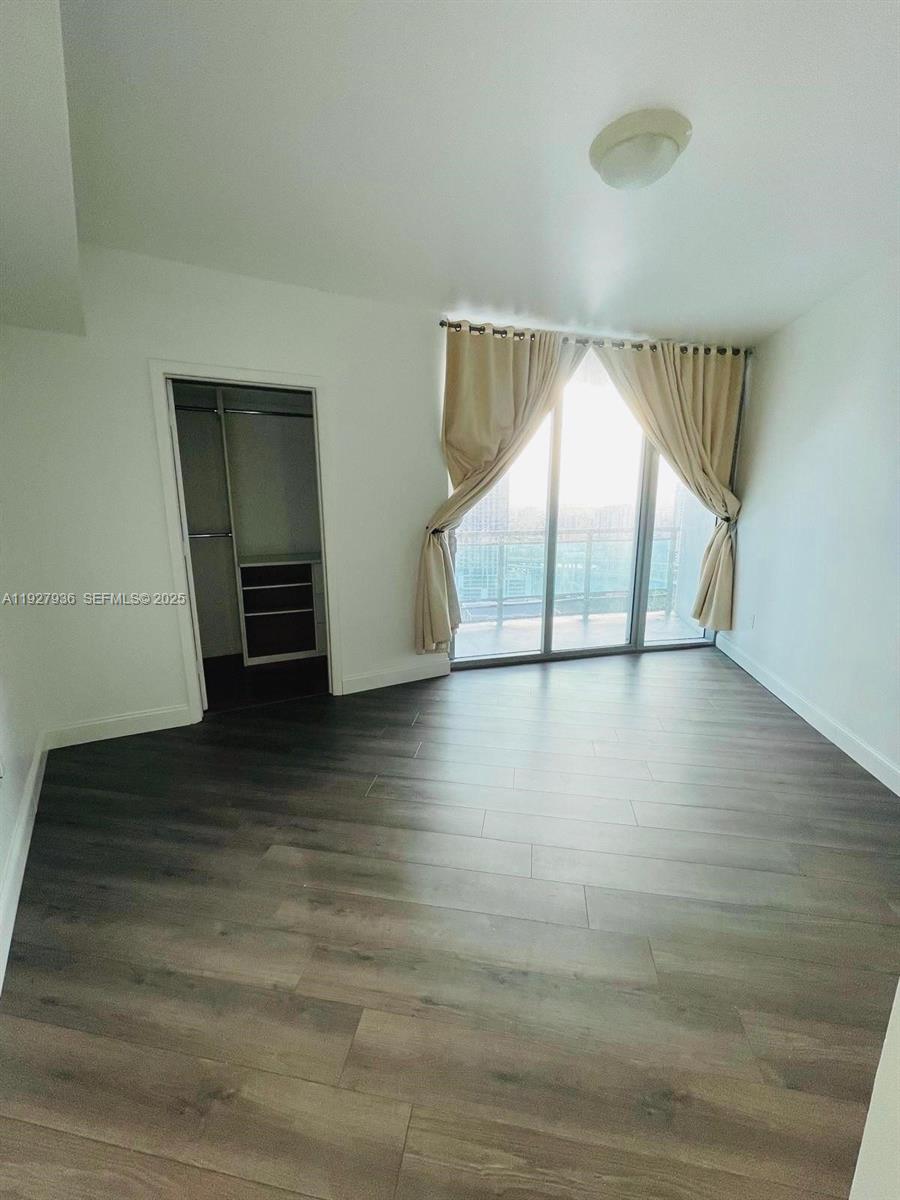 350 S Miami Ave #2814, Miami FL 33130