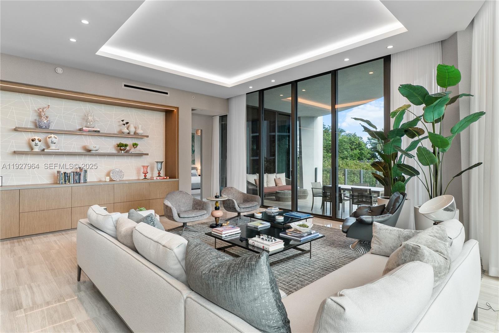2821 S Bayshore Dr #5A, Miami FL 33133