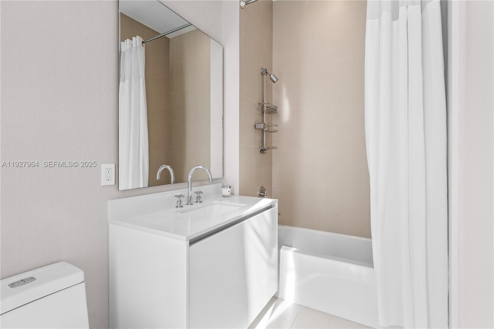 2821 S Bayshore Dr #5A, Miami FL 33133