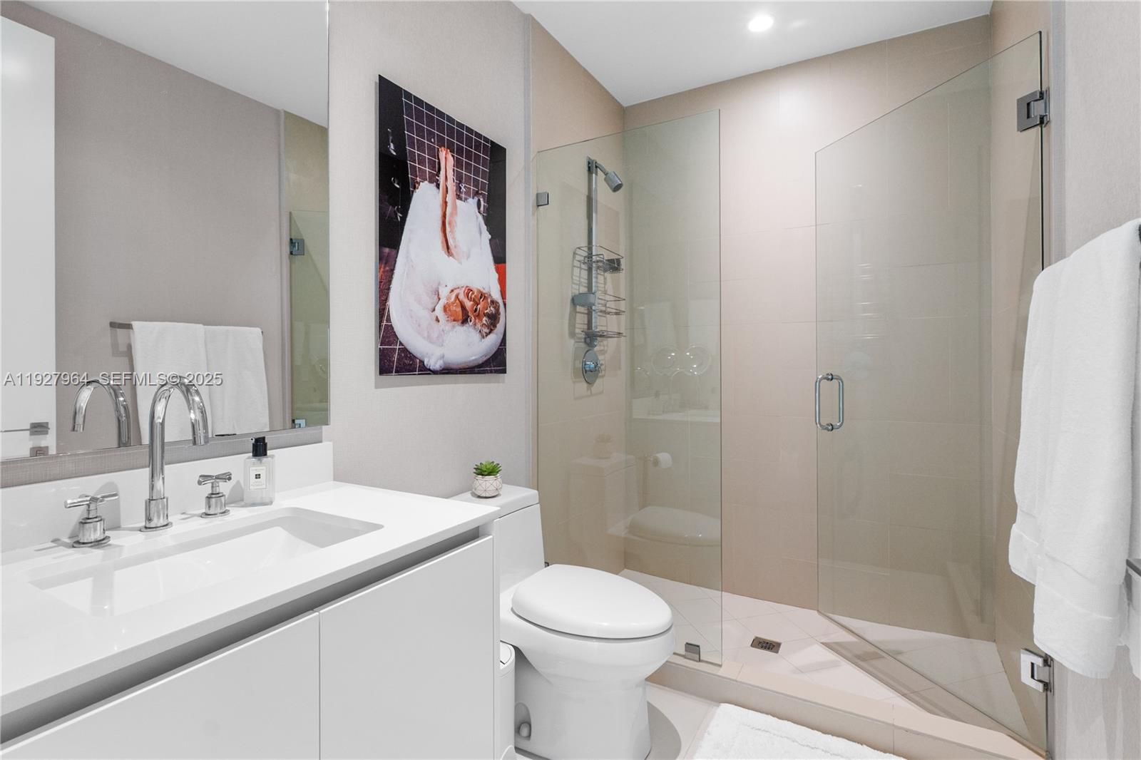 2821 S Bayshore Dr #5A, Miami FL 33133