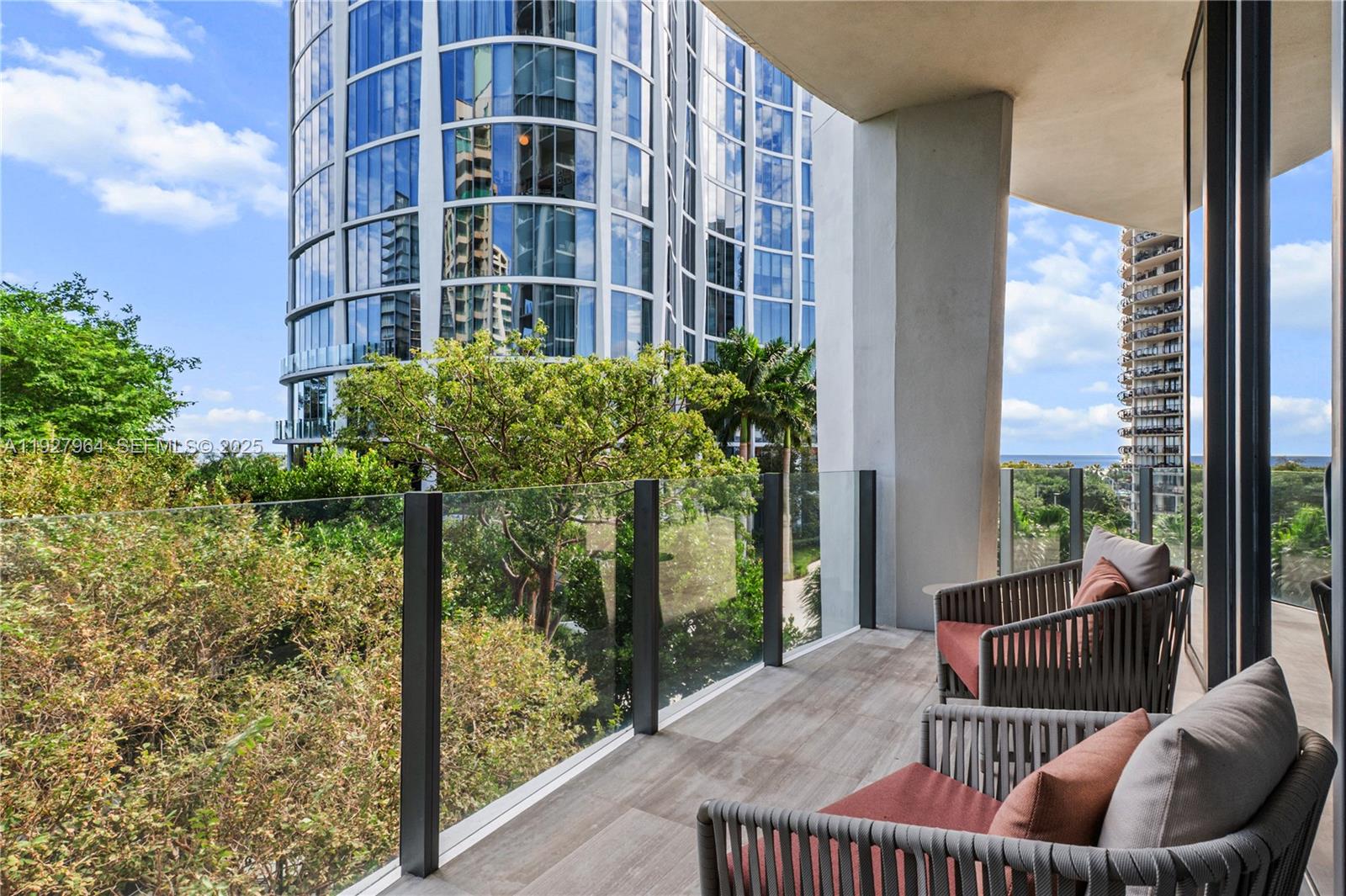2821 S Bayshore Dr #5A, Miami FL 33133