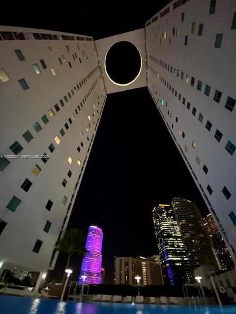 500 BRICKELL AV #3004, Miami FL 33131