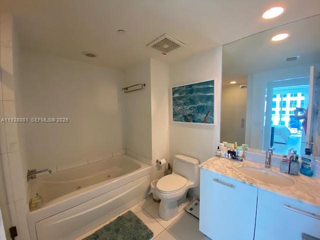 500 BRICKELL AV #3004, Miami FL 33131