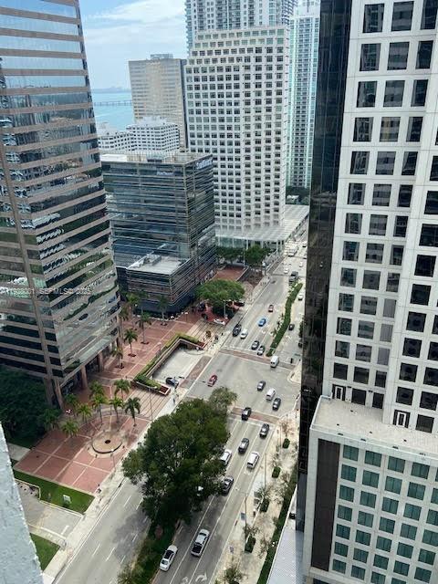 500 BRICKELL AV #3004, Miami FL 33131