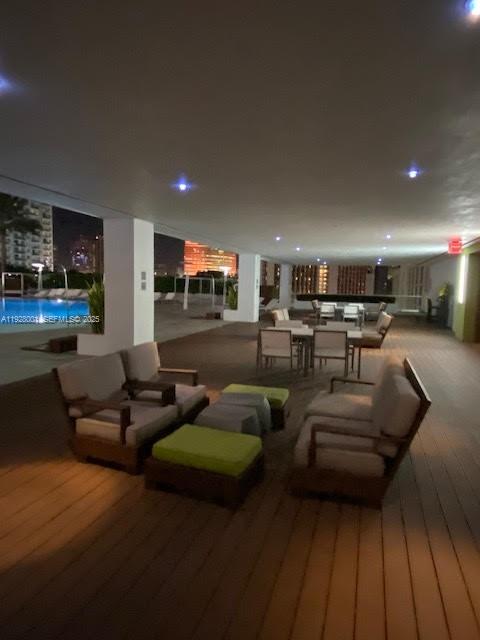 500 BRICKELL AV #3004, Miami FL 33131
