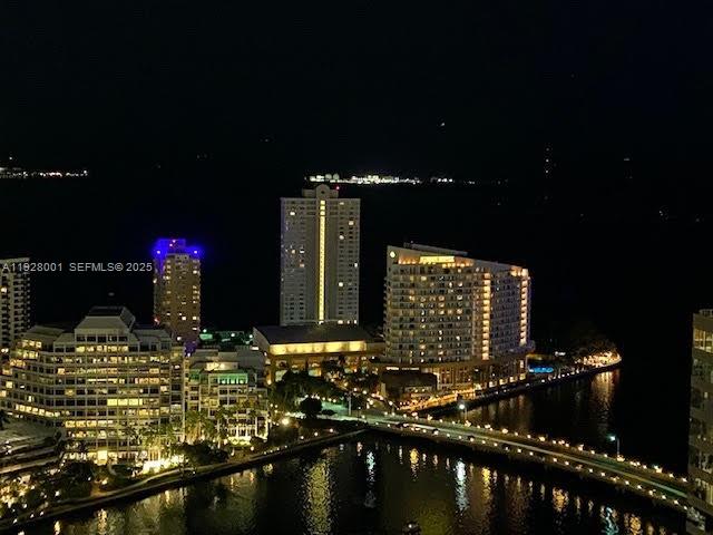 500 BRICKELL AV #3004, Miami FL 33131