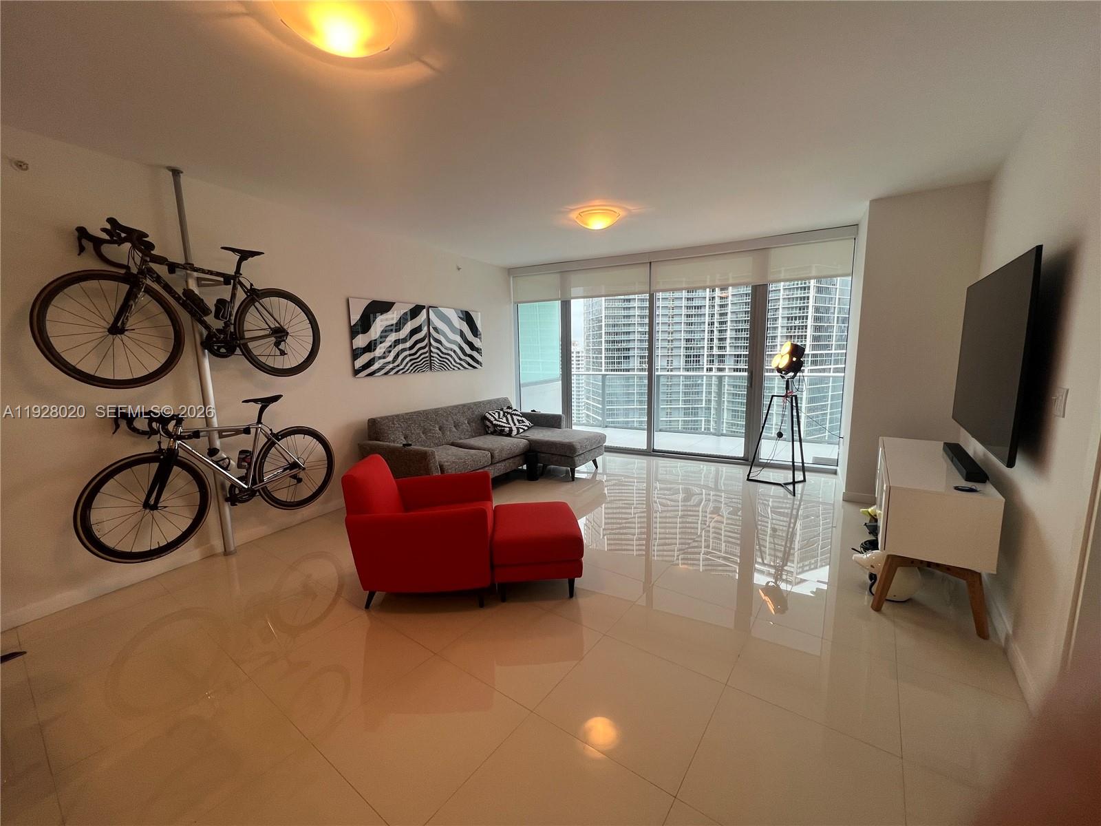 200 Biscayne Boulevard Way #3106, Miami FL 33131